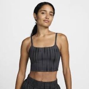 Nike One Women's Training Light Support‎ Longline Sports Bra Top Medium